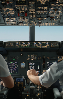 高透光，低畸變看得清，更安全